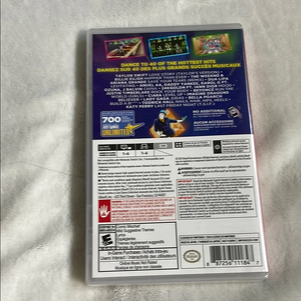 Just Dance 2022 for Nintendo Switch - Black and Purple